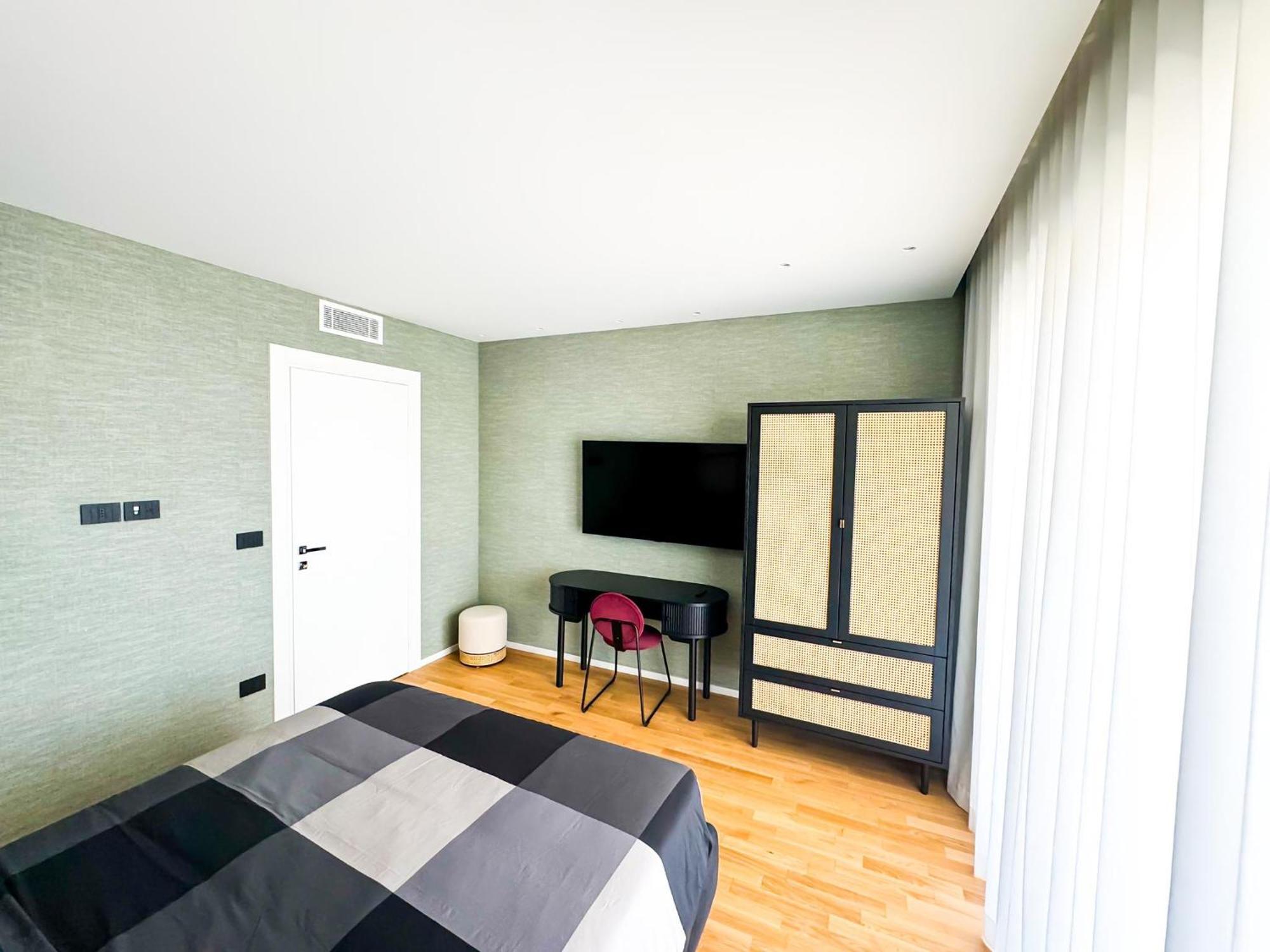 Nbluxury Suite 巴里 外观 照片